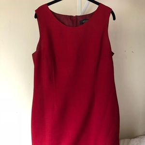 Head-turning yet super business cut red dress